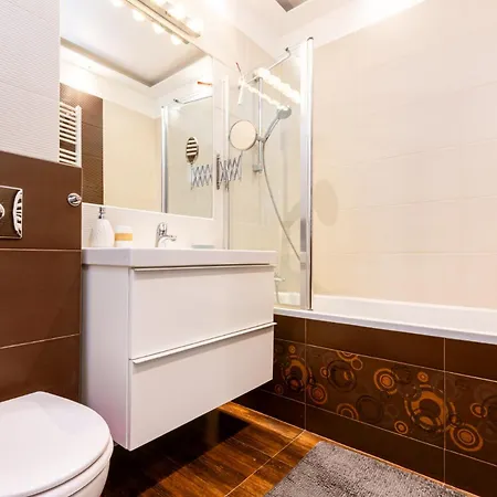 Kleczkow - 50m2, Parking, Balcony - By Rentujemy Appartement Wrocław