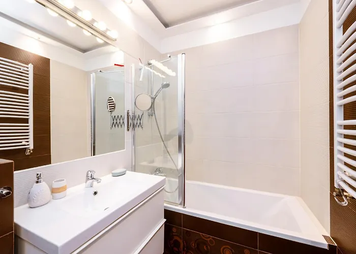 Kleczkow - 50m2, Parking, Balcony - By Rentujemy Appartement Wrocław