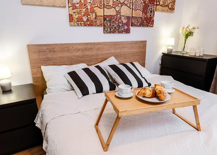 Kleczkow - 50m2, Parking, Balcony - By Rentujemy * Wrocław