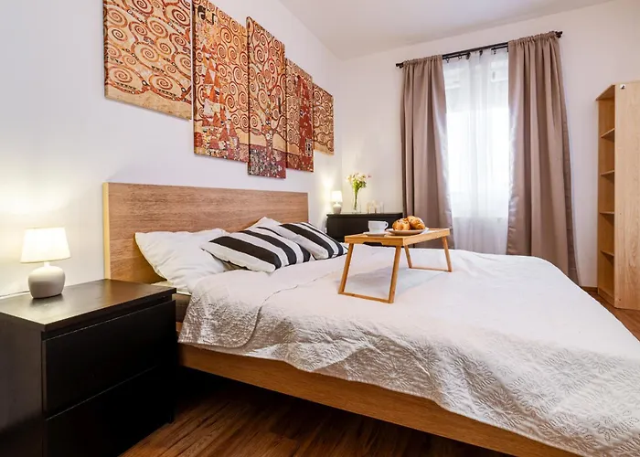 Kleczkow - 50m2, Parking, Balcony - By Rentujemy Appartement *